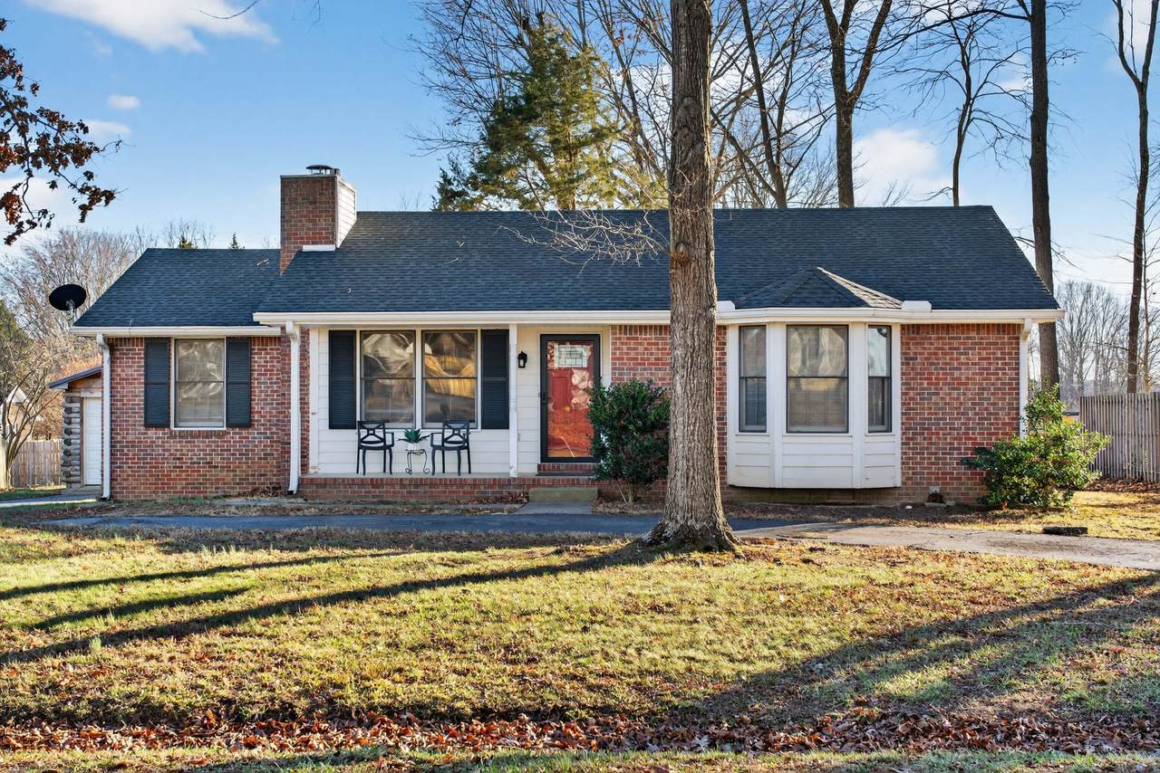 2906 Curtiswood Ln - Photo 1