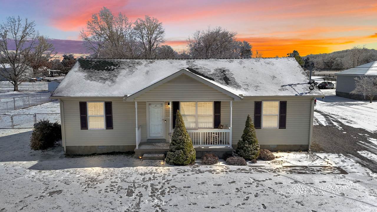 991 Rock Springs Midland Rd - Photo 1