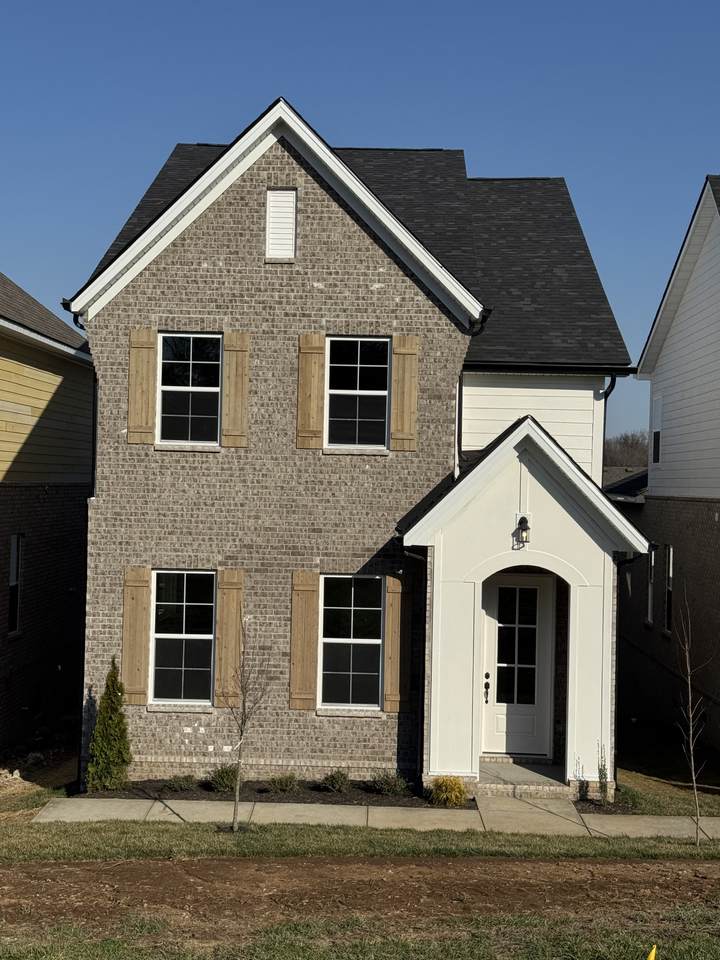 1107 Freeboard Aly - Photo 1