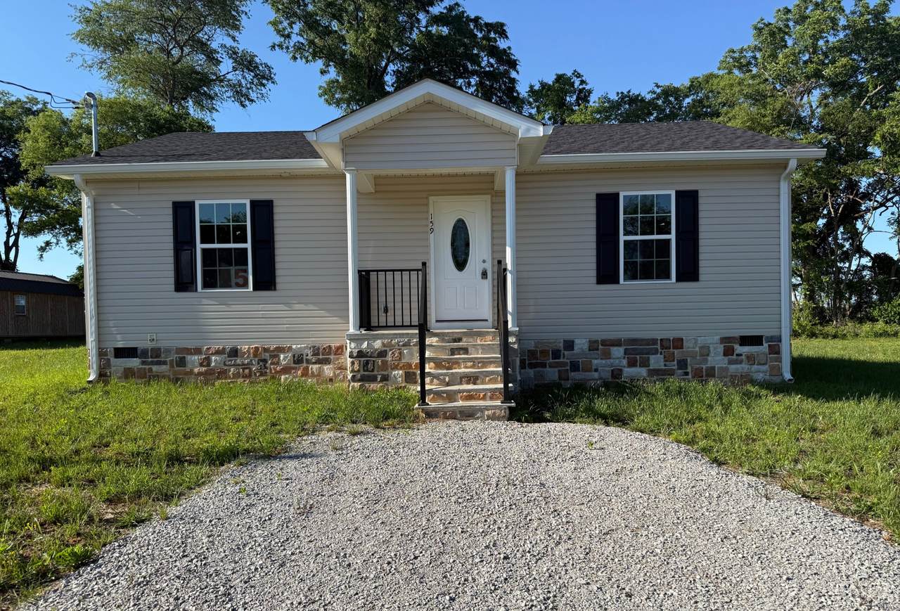 159 Hesselly Rd - Photo 1