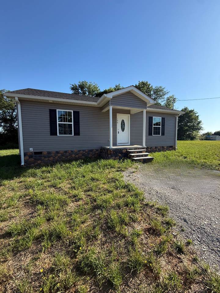 146 Hesselly Rd - Photo 1