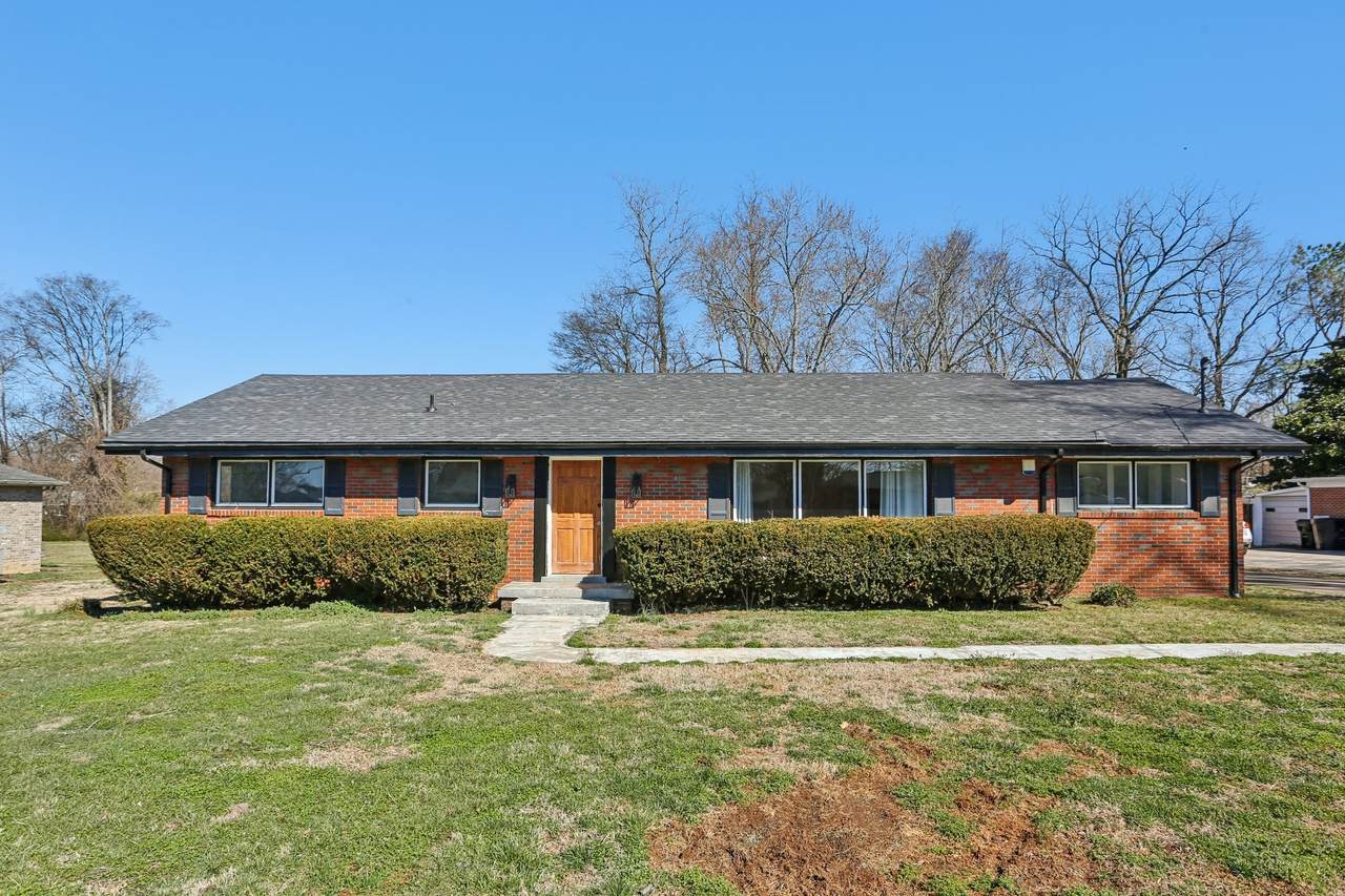 1511 Sherrill Blvd - Photo 1