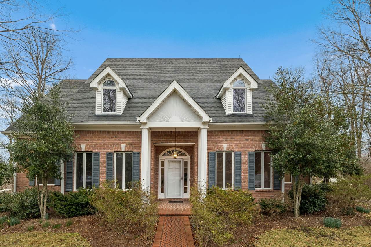 1010 Street Rd - Photo 1