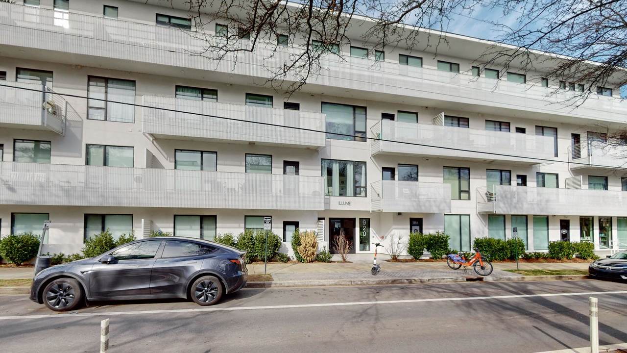920 South St - Photo 1