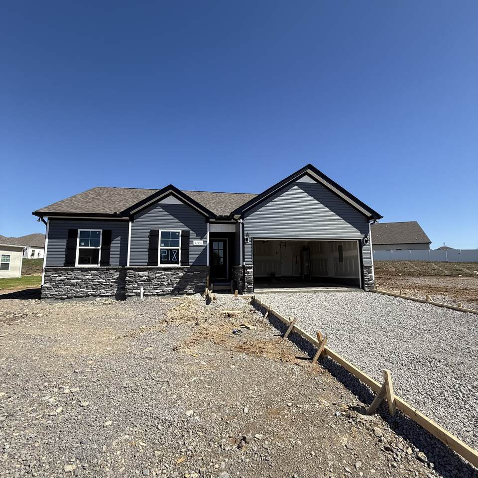 1143 Bluecreek Cir - Photo 1