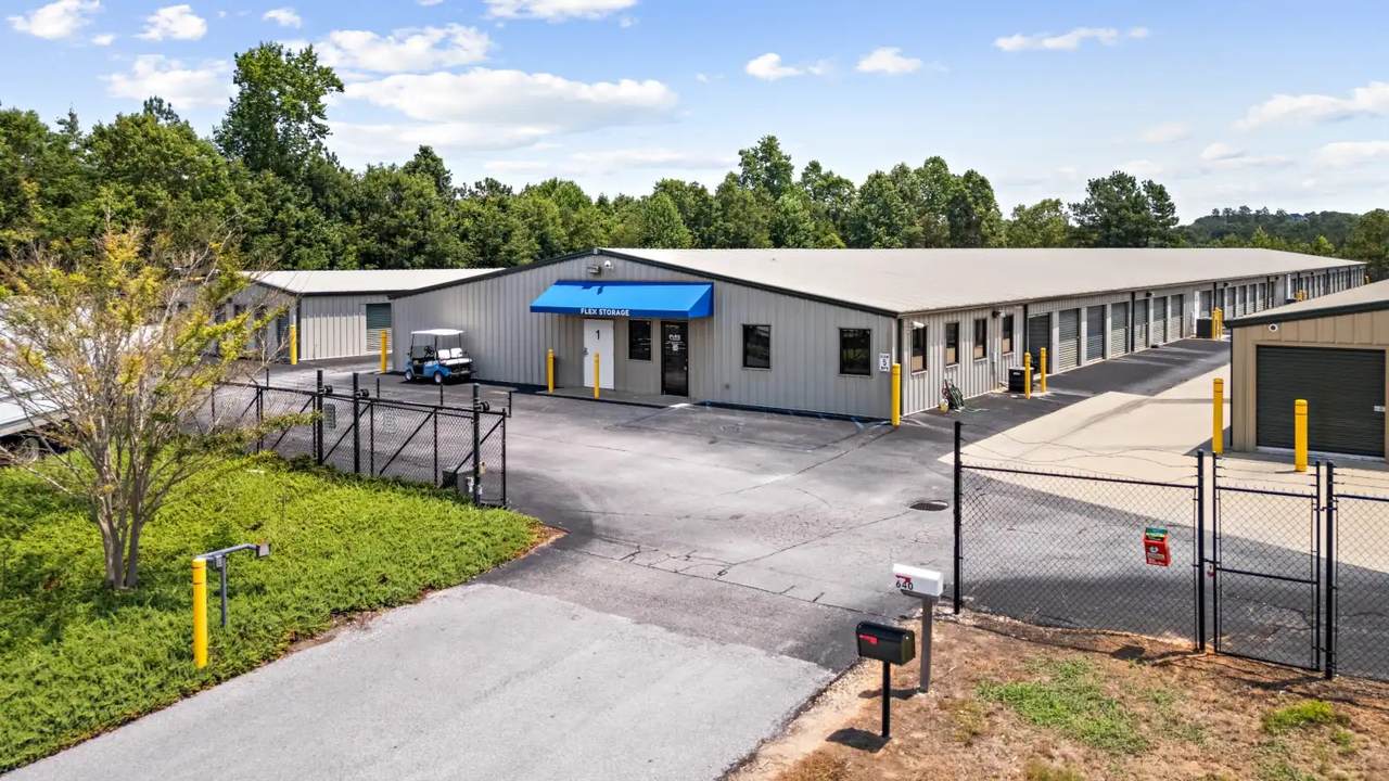 515 Mccrary Rd - Photo 1