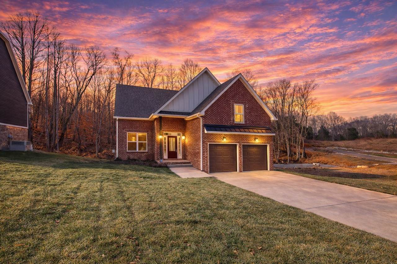 1208 Rooster Ridge Rd - Photo 1