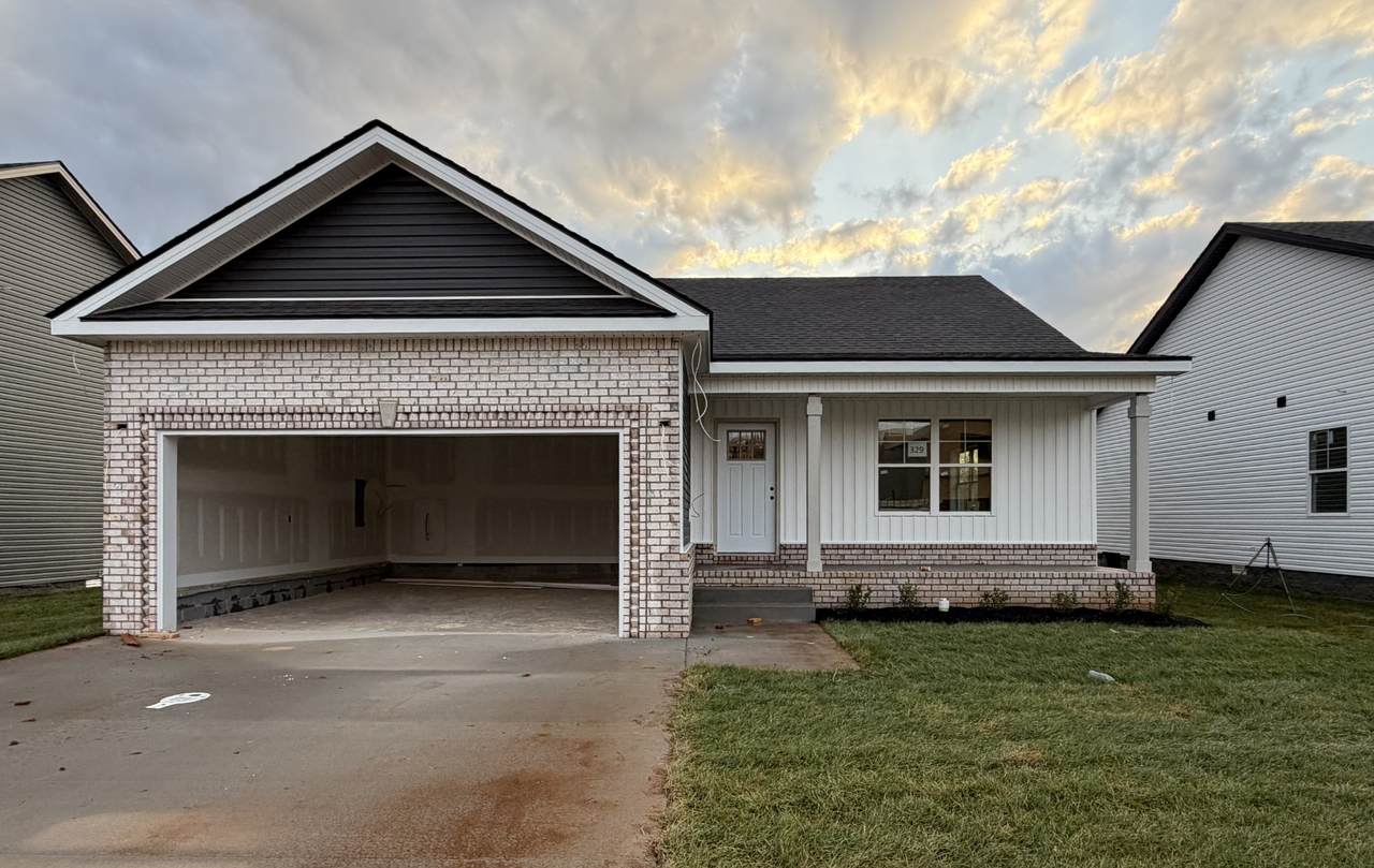 329 Cardinal Creek - Photo 1