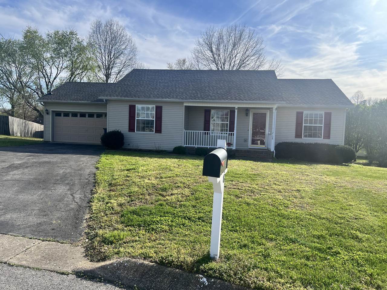 2108 Carrie Ct - Photo 1