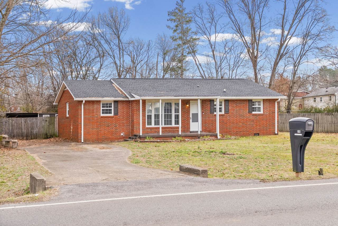 36 Charlemagne Blvd - Photo 1