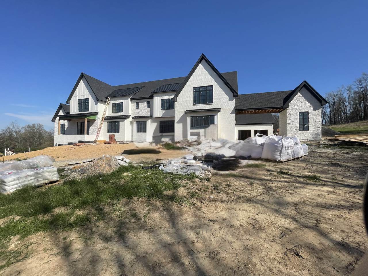 1948 Silver Fox Rd - Photo 1