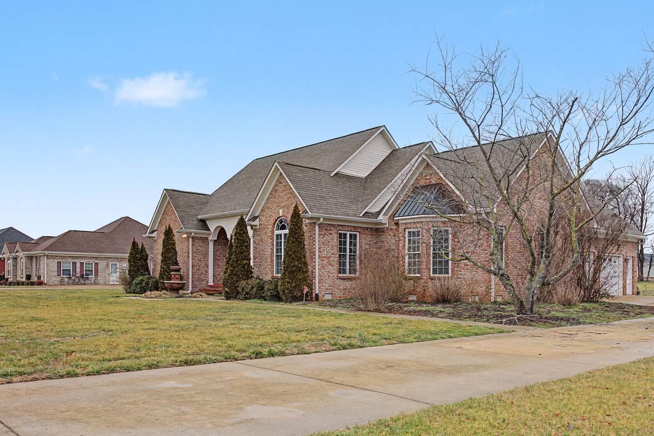 https://bt-photos.global.ssl.fastly.net/nashville/1280_boomver_2_RTC3133518-1.jpg