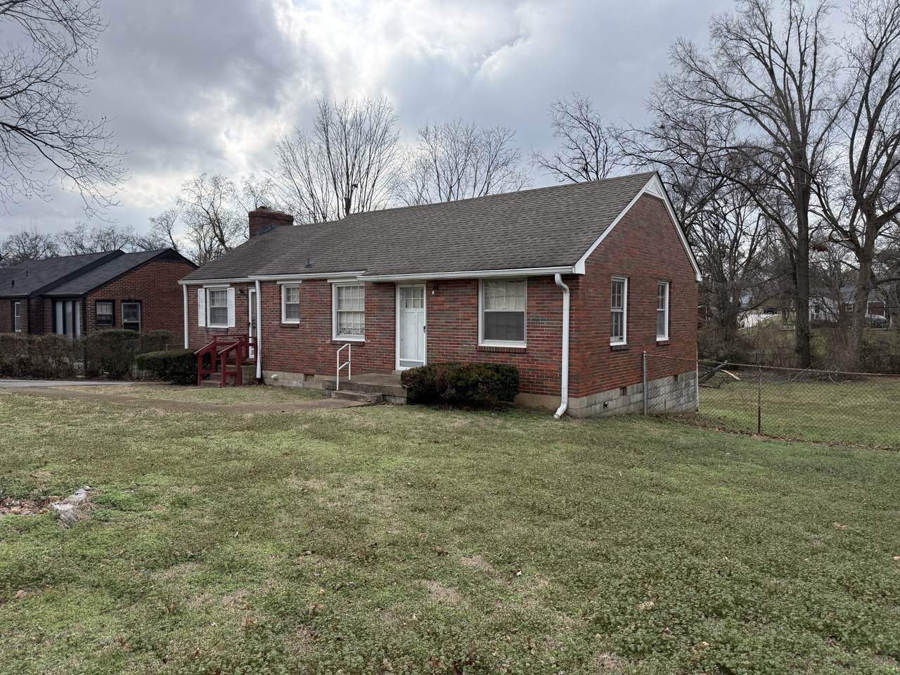 https://bt-photos.global.ssl.fastly.net/nashville/1280_boomver_2_RTC3133753-1.jpg