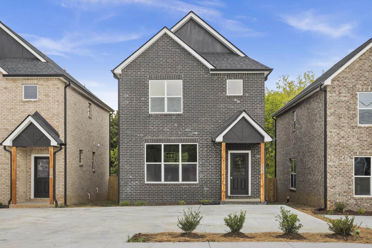 656 Chambers St - Photo 1