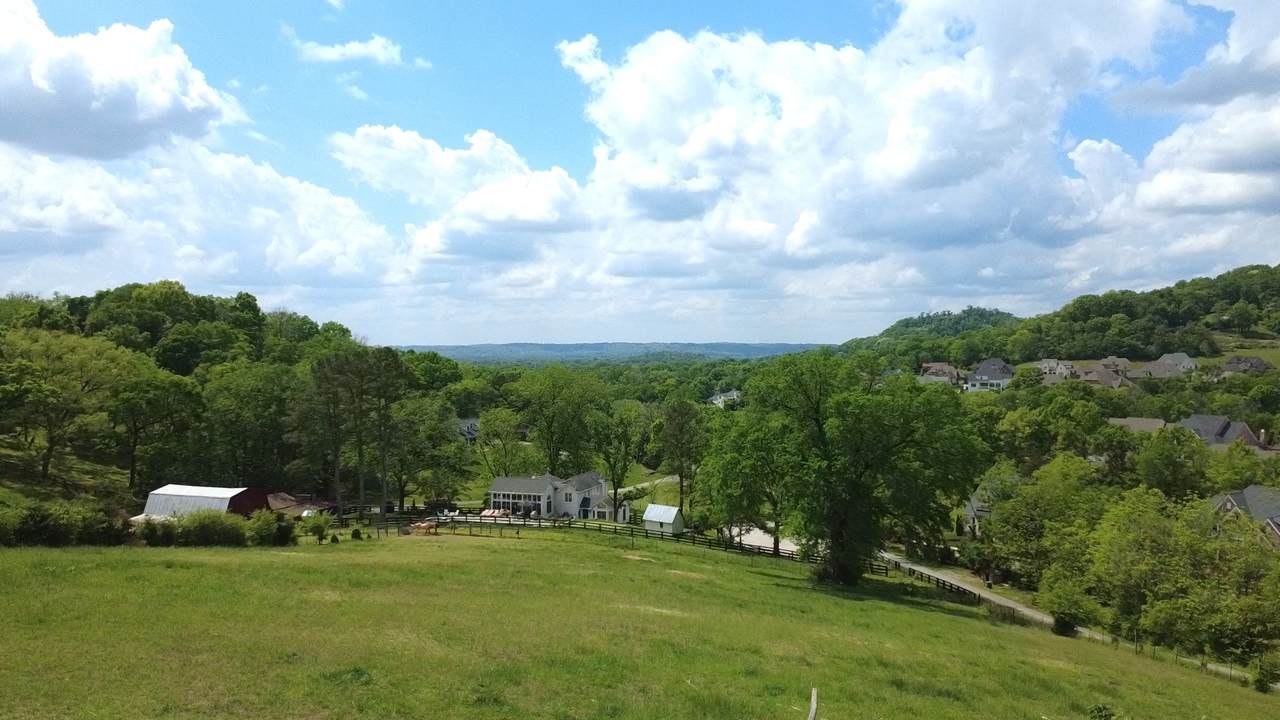 3029 Hartland Pvt Lane - Photo 1