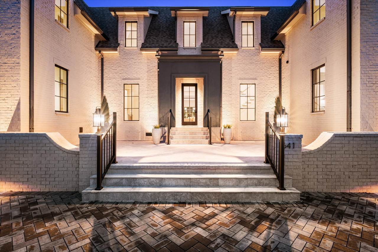 https://bt-photos.global.ssl.fastly.net/nashville/1280_boomver_2_RTC3138304-1.jpg