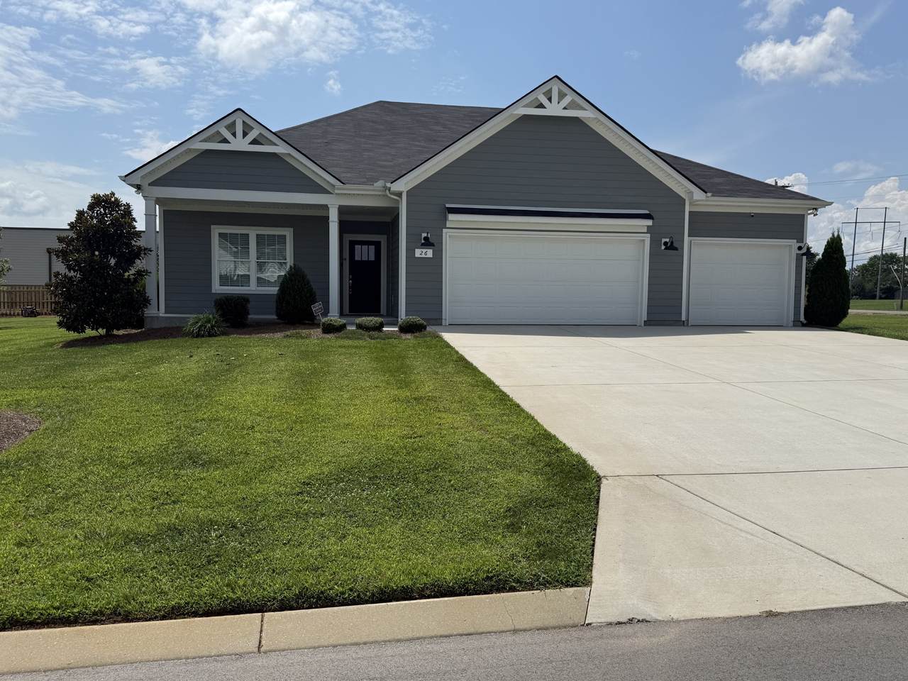 26 Mimosa Dr - Photo 1