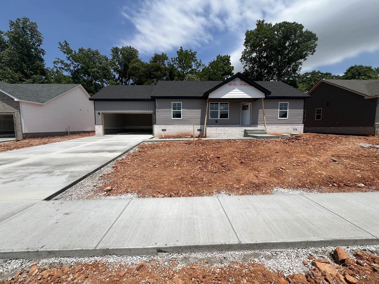 640 Avondale Road - Photo 1
