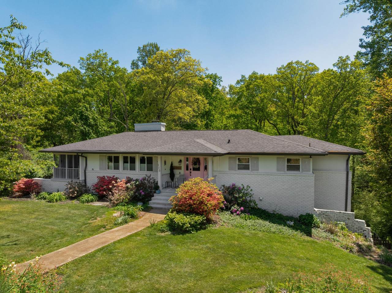 115 Golf Drive - Photo 1