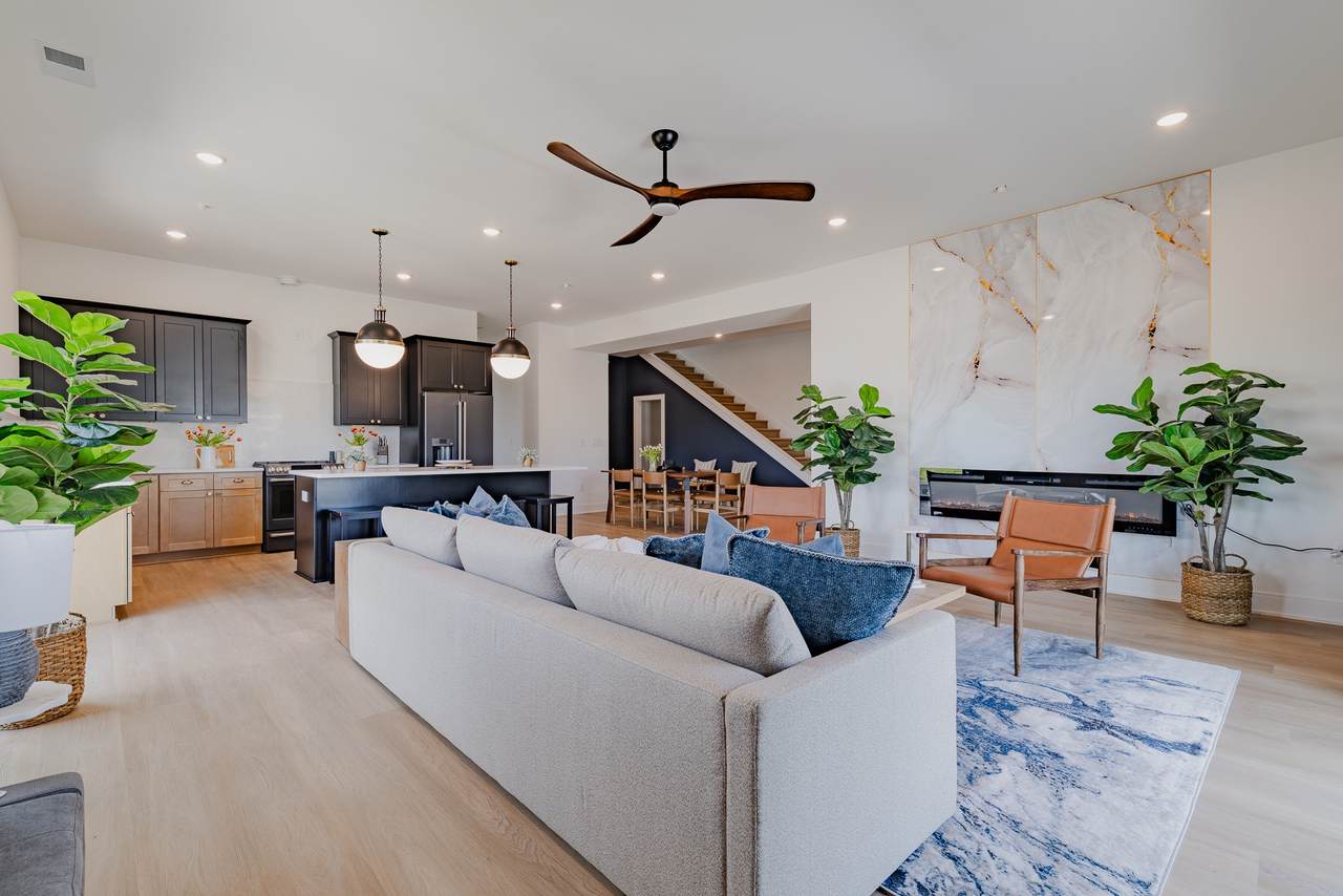 3509 Charlotte Ave - Photo 1