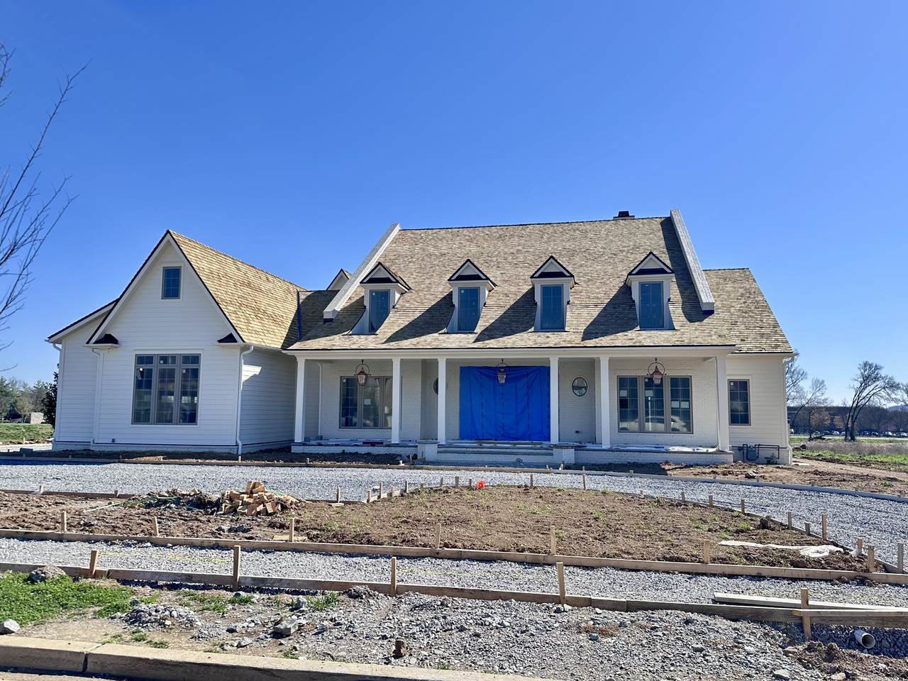 1100 Mccall Ct - Photo 1
