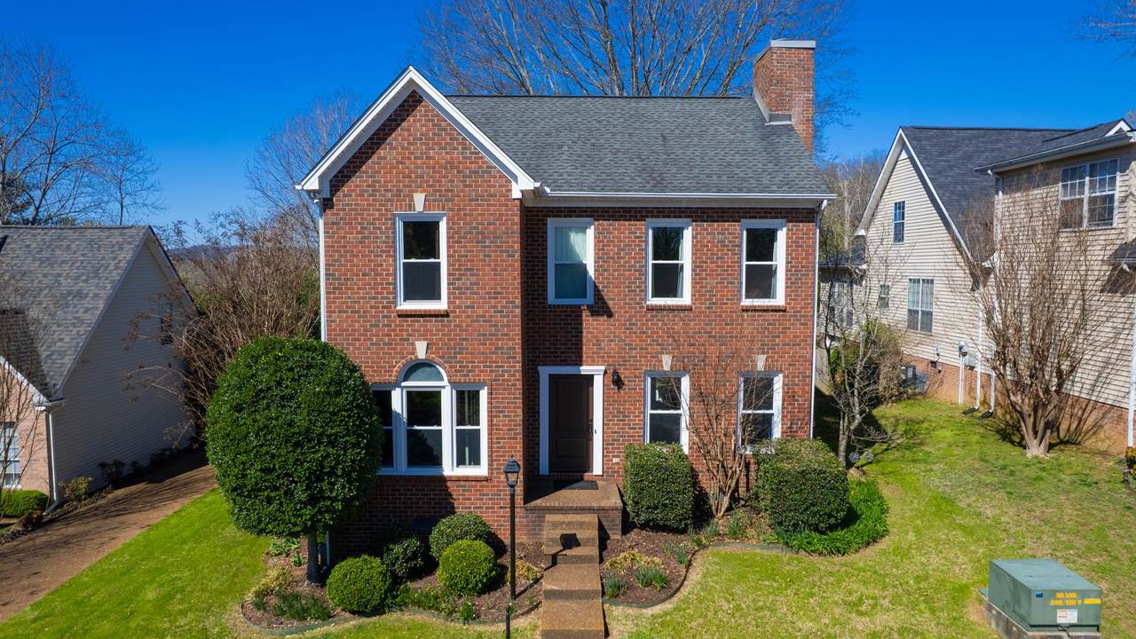 1417 Southampton Ct - Photo 1