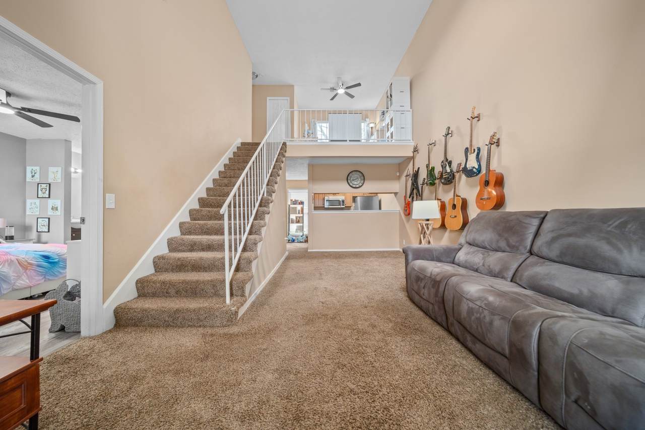 712 Rachels Trl - Photo 1