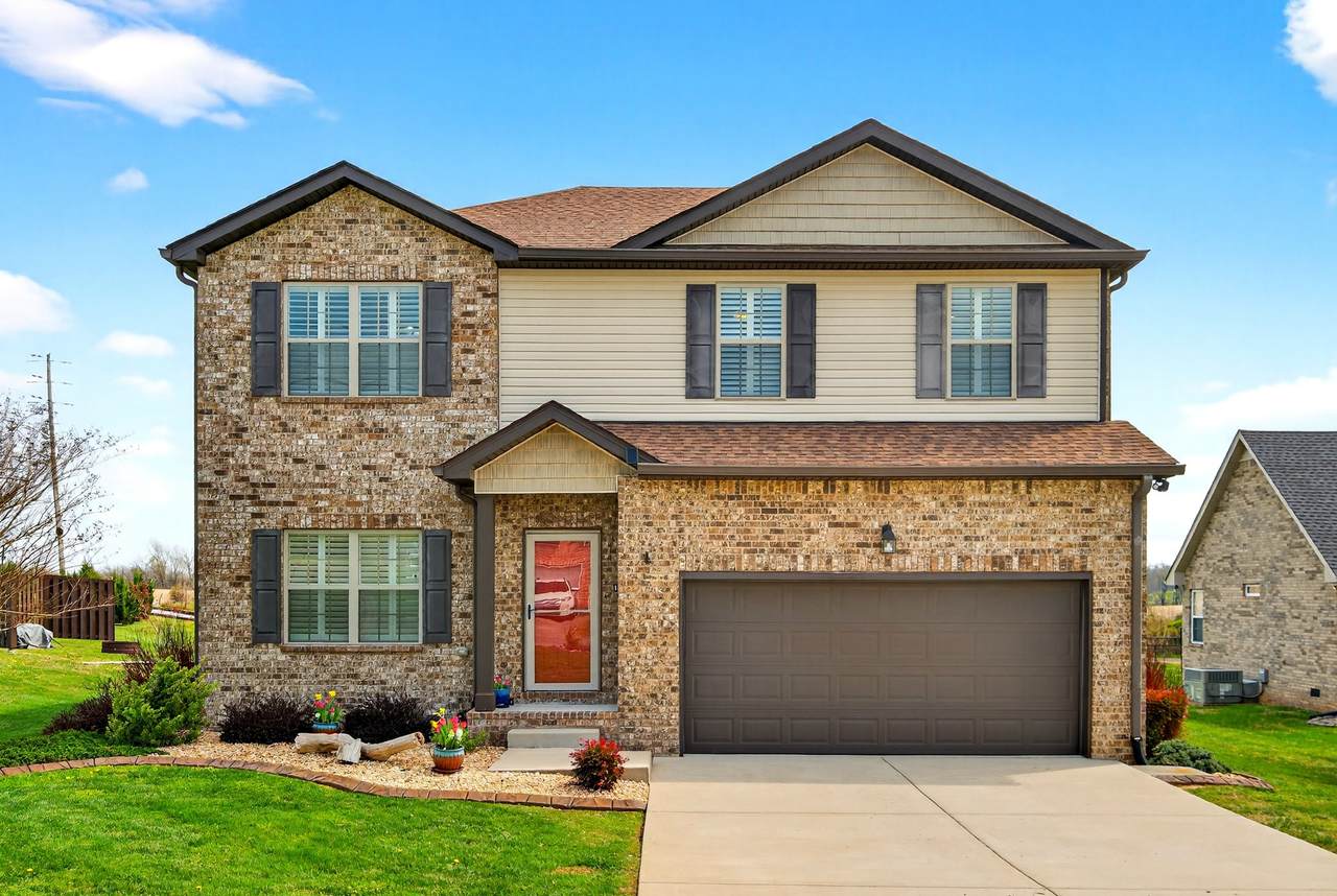 100 Emma Dr - Photo 1