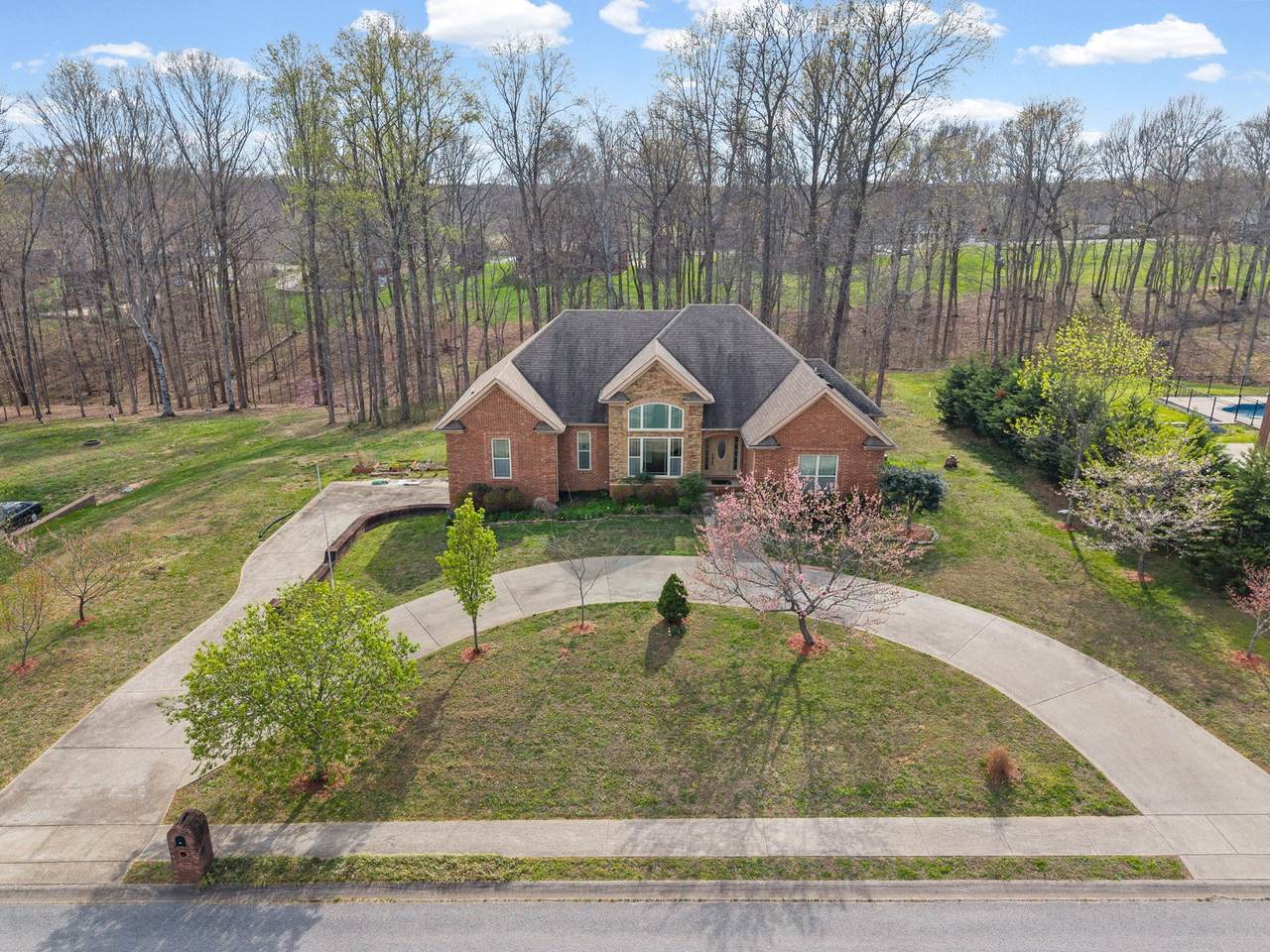 208 Markie Drive - Photo 1