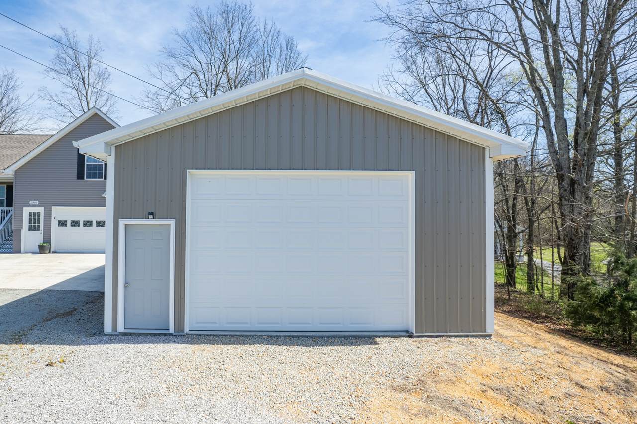 https://bt-photos.global.ssl.fastly.net/nashville/1280_boomver_2_RTC3150420-1.jpg