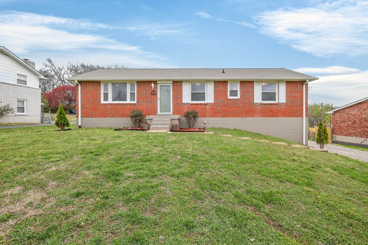 5022 Bonnahill Dr - Photo 1