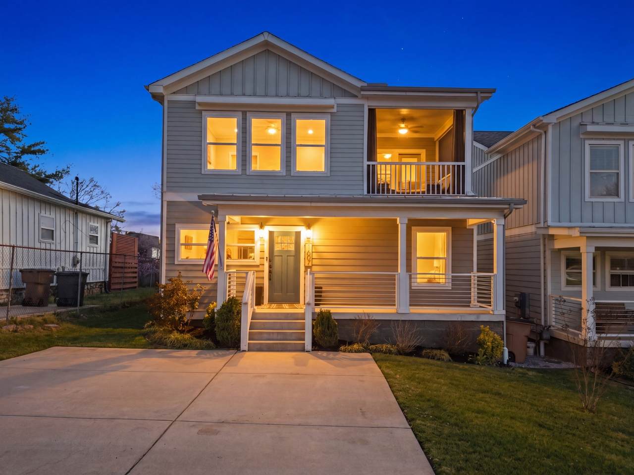 1607 Rebecca St - Photo 1