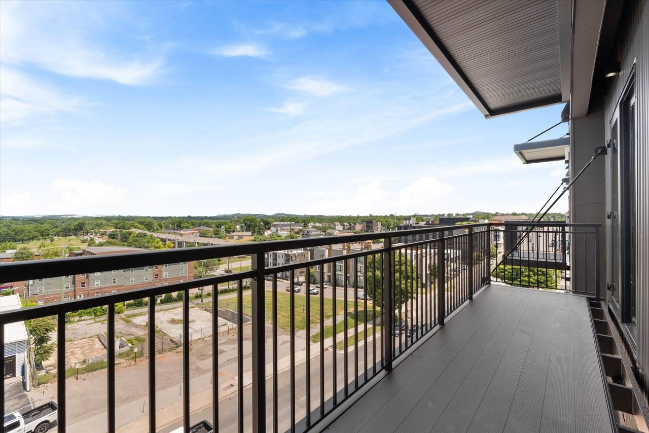730 Main St - Photo 1