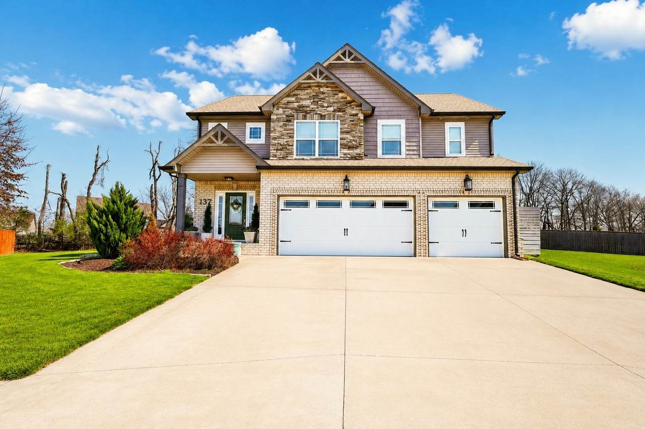 137 Trillium Ct - Photo 1