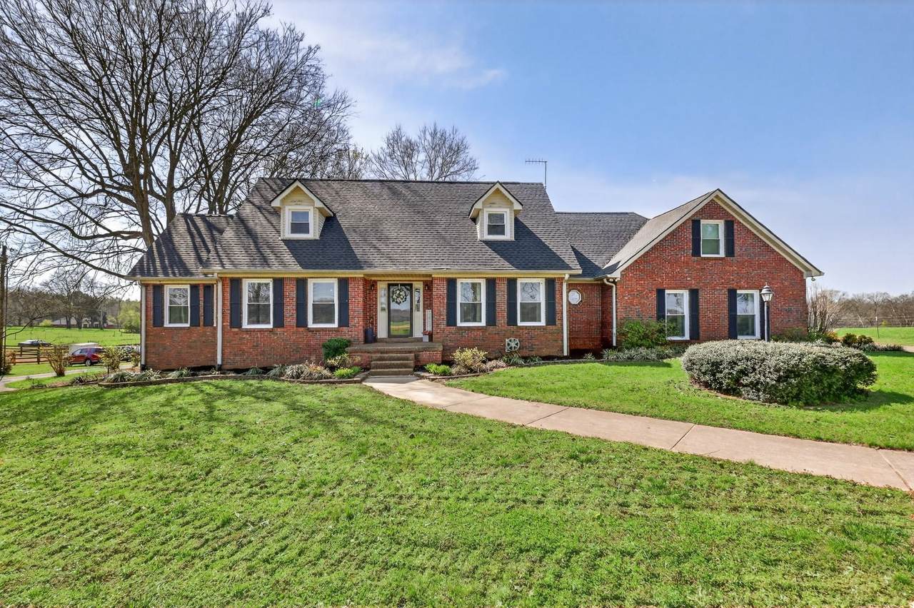 2685 Hampshire Pike - Photo 1
