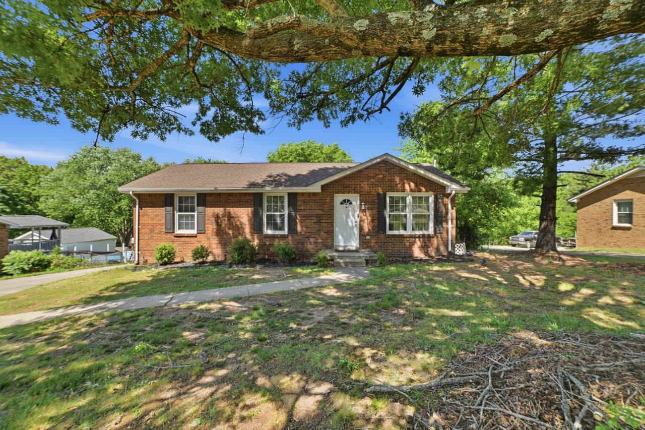 1810 Apex Dr - Photo 1