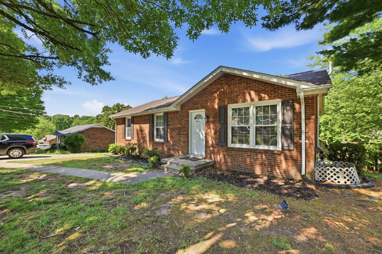 https://bt-photos.global.ssl.fastly.net/nashville/1280_boomver_2_RTC3158591-1.jpg
