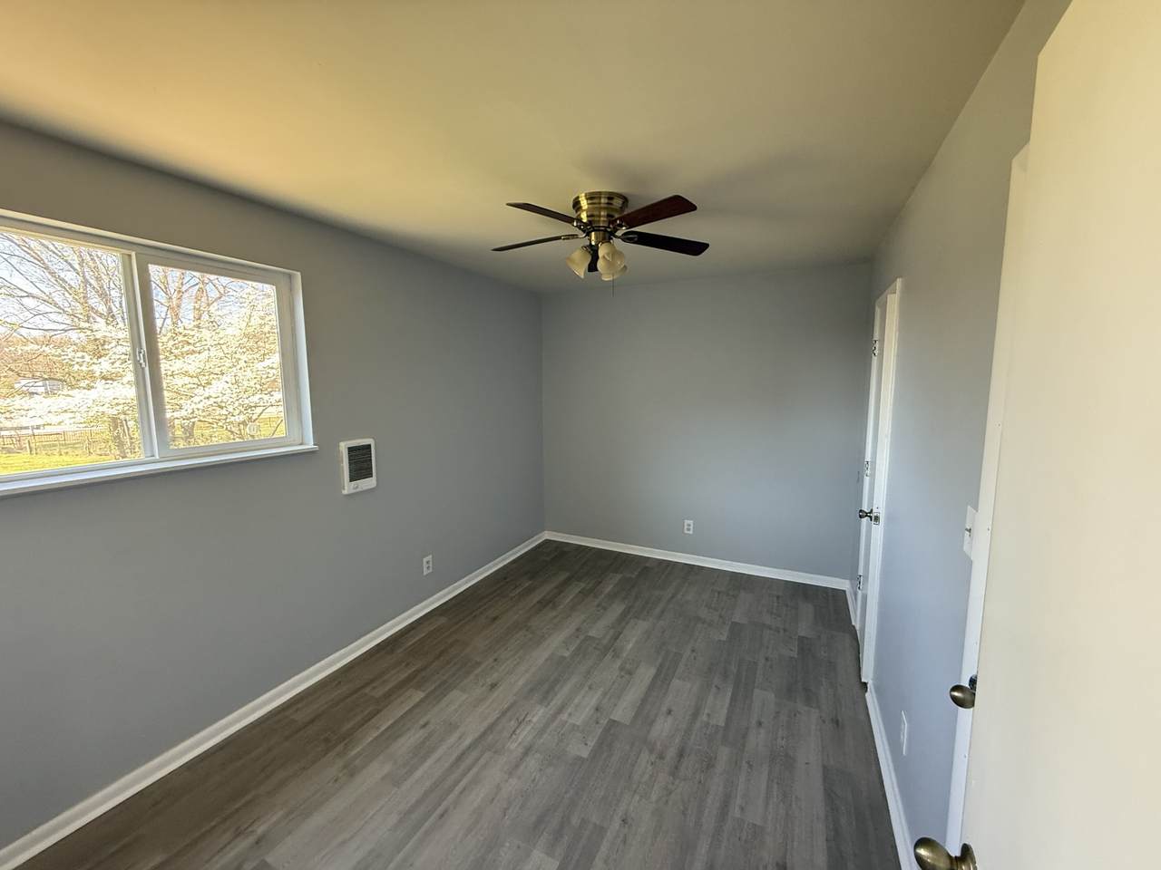 https://bt-photos.global.ssl.fastly.net/nashville/1280_boomver_2_RTC3163511-1.jpg