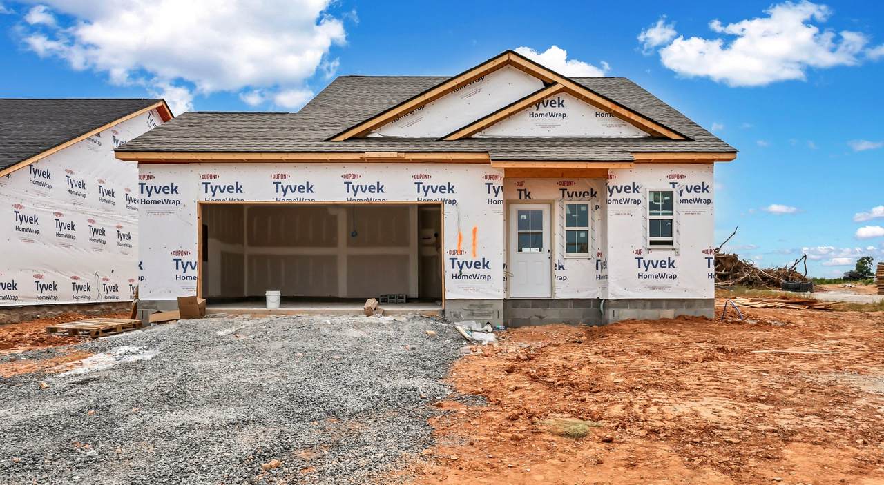 2709 Brewster Dr - Photo 1