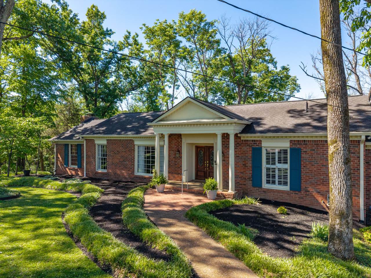 https://bt-photos.global.ssl.fastly.net/nashville/1280_boomver_2_RTC3166683-1.jpg