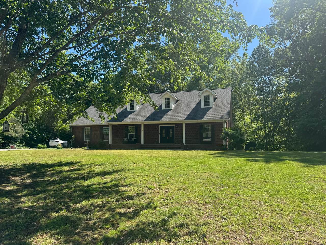 https://bt-photos.global.ssl.fastly.net/nashville/1280_boomver_2_RTC3167007-1.jpg