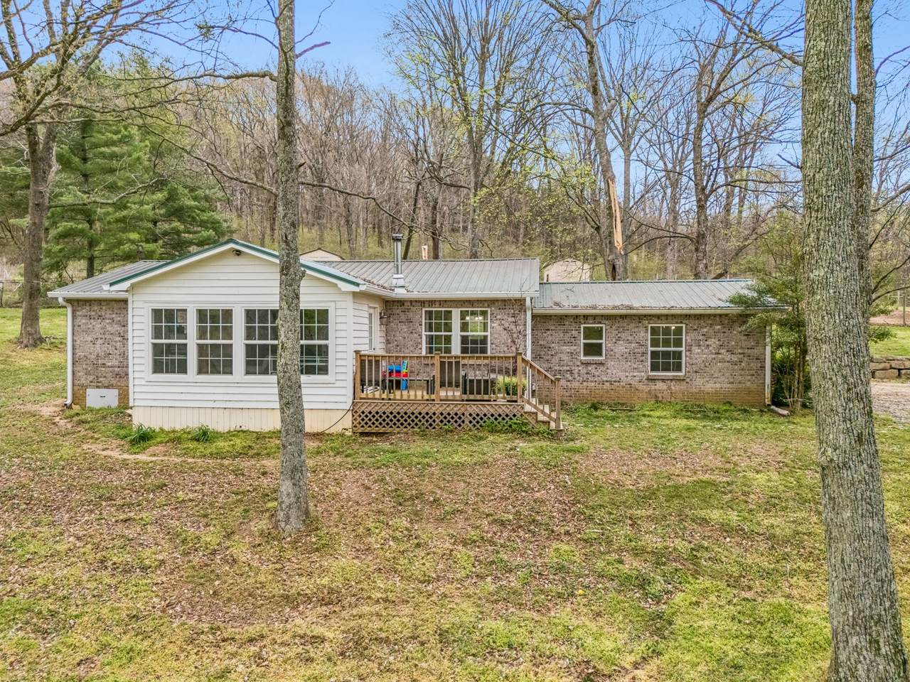 6759 Bethesda Arno Rd - Photo 1