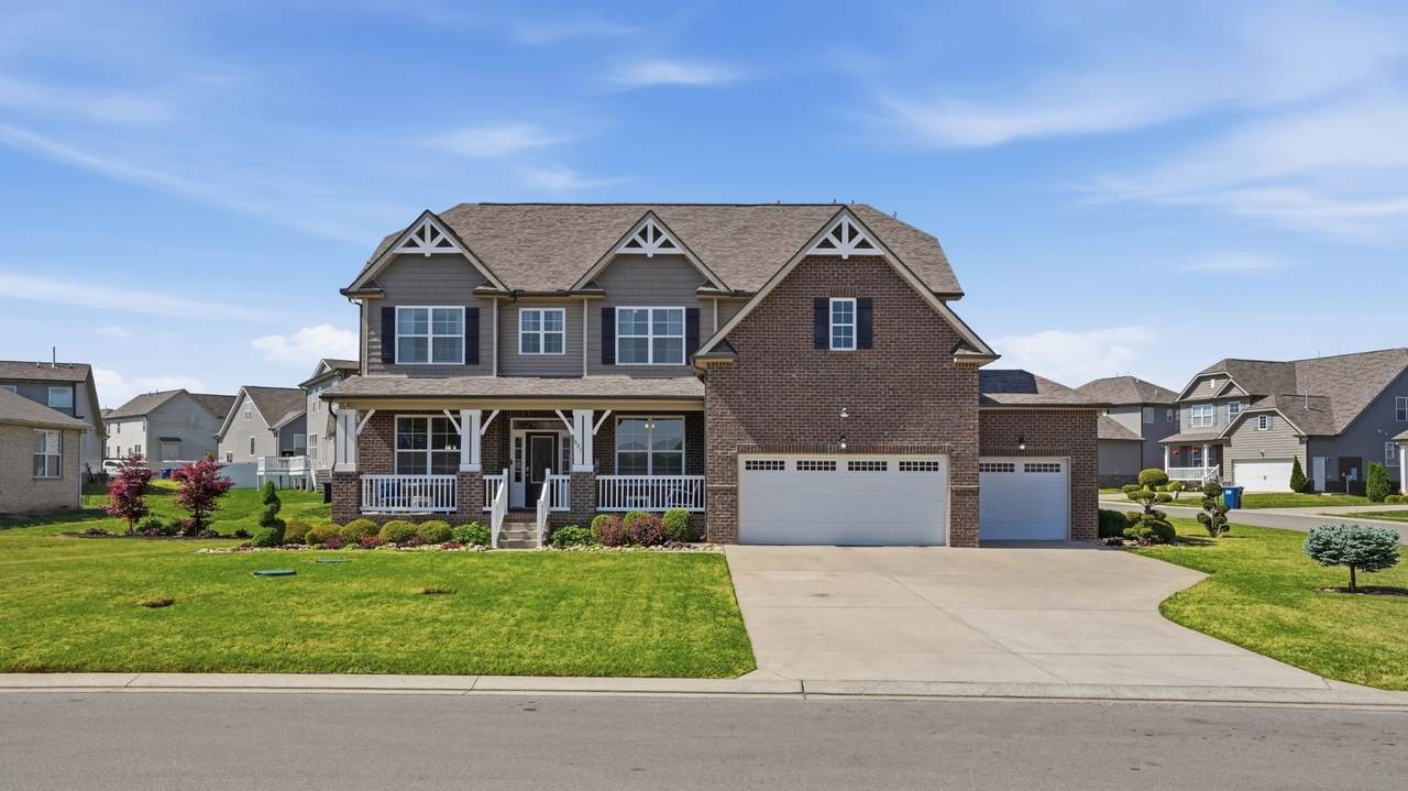 421 Davenport Dr - Photo 1