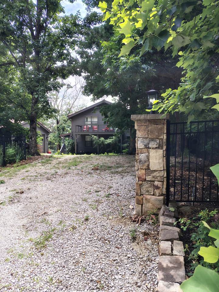 1841 Laurel Lake Dr - Photo 1