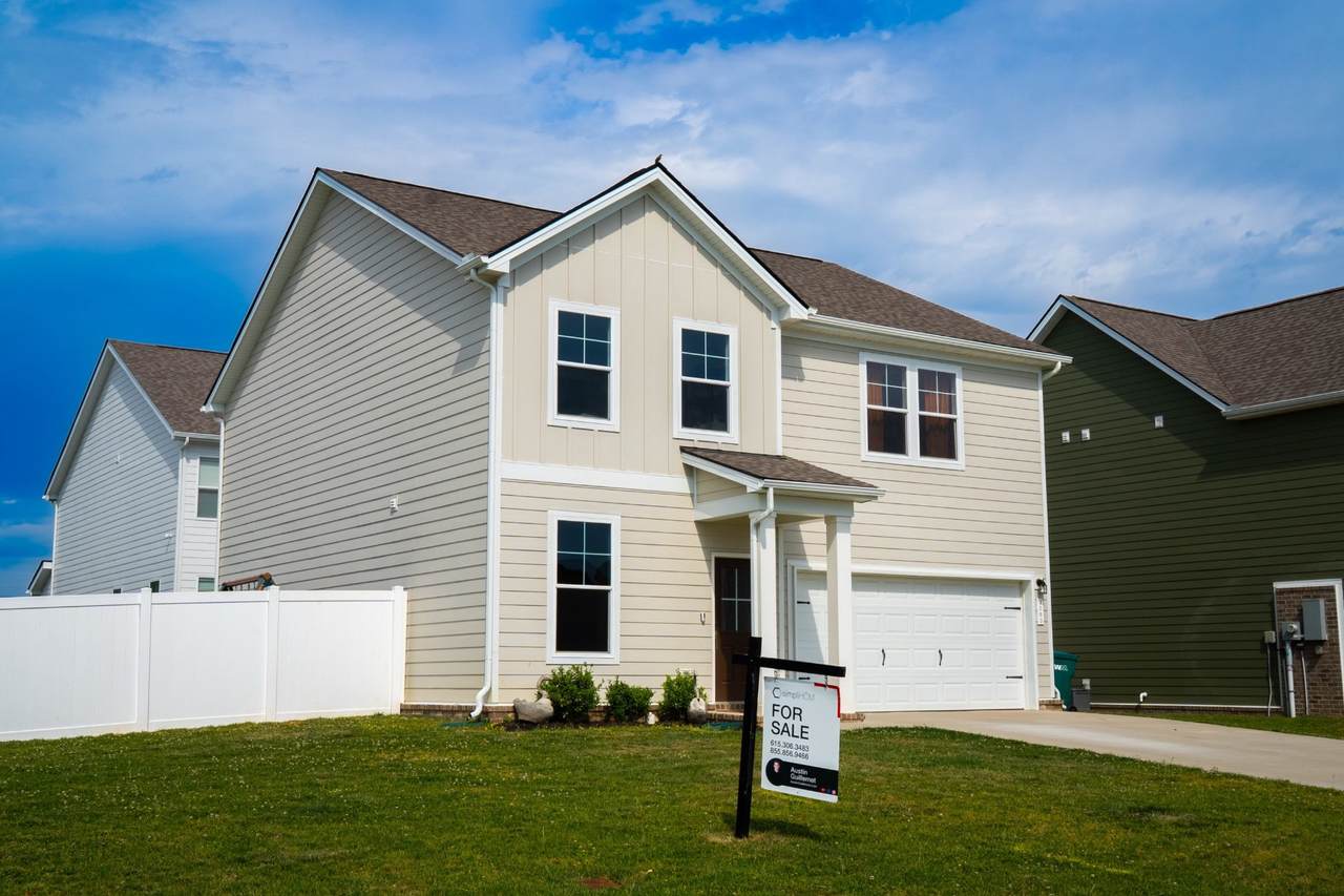 3063 Oscar Dr - Photo 1