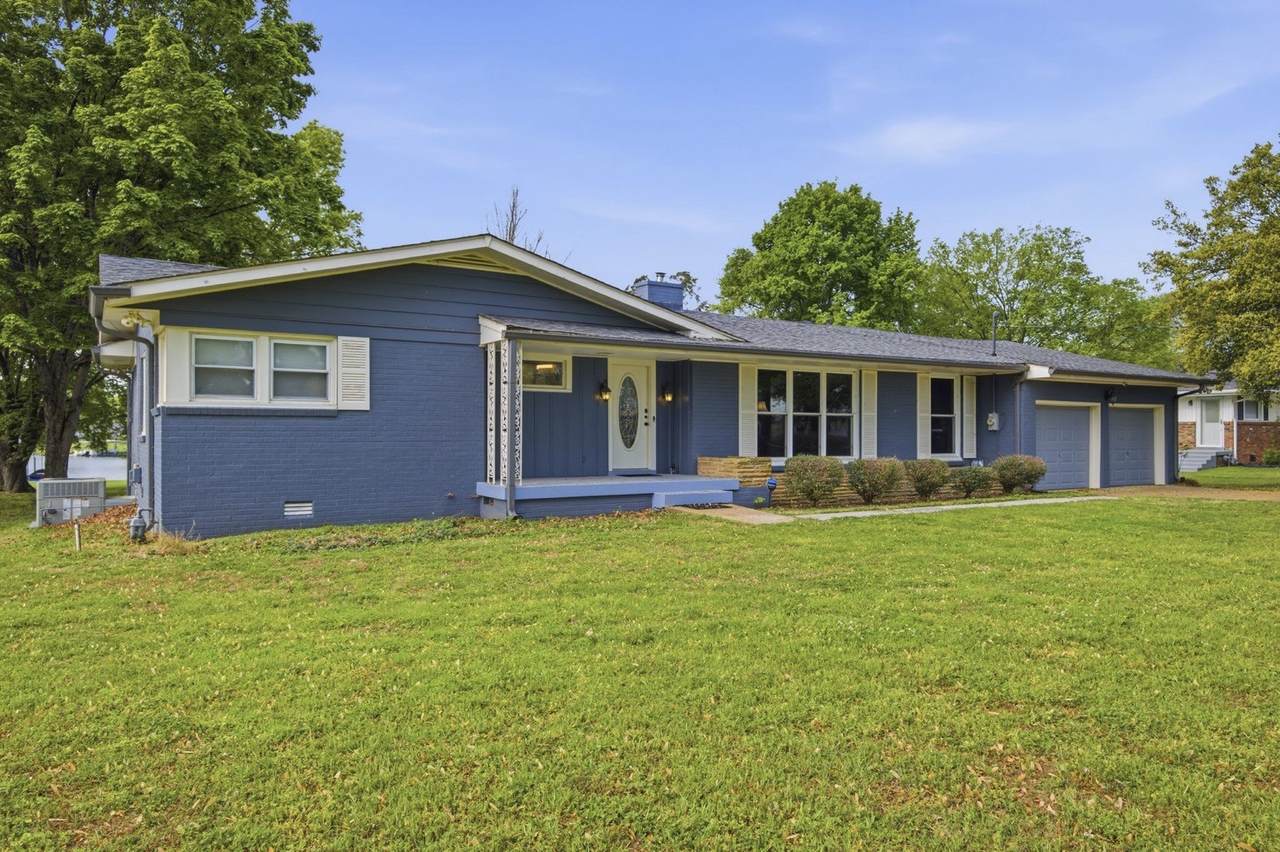 110 Walnut Drive - Photo 1