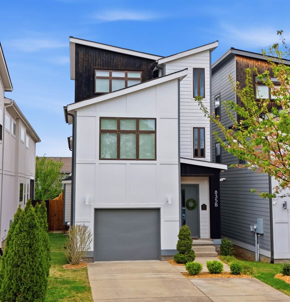 835B Dewees Ave - Photo 1