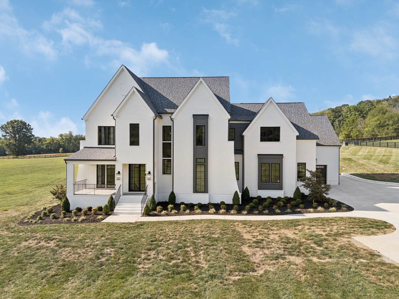 https://bt-photos.global.ssl.fastly.net/nashville/1280_boomver_2_RTC3169513-1.jpg