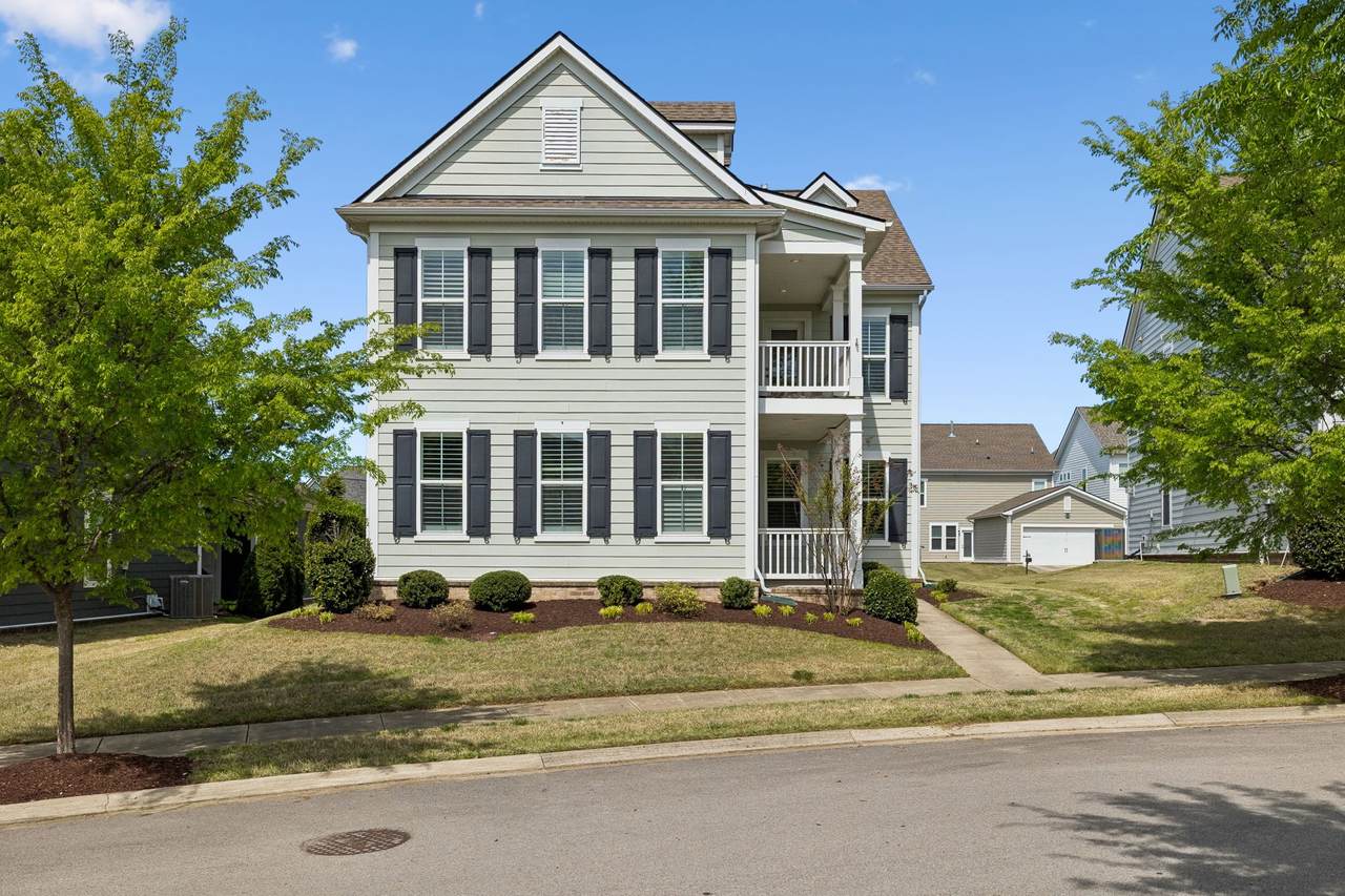 1607 Sand Dollar Ct - Photo 1