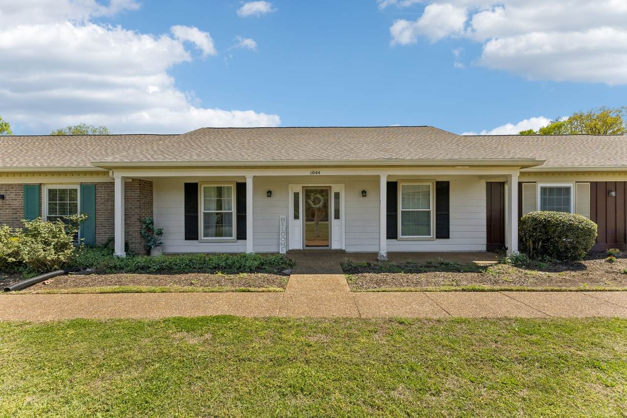 1044 Todd Preis Dr - Photo 1